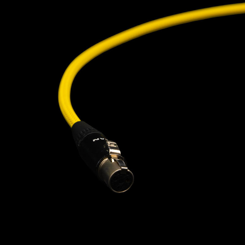 Power cable DTAP to TV-Logic